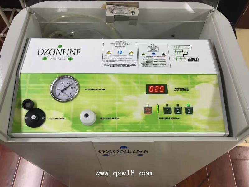 臭氧治療儀（臭氧制氣、臭氧制水）