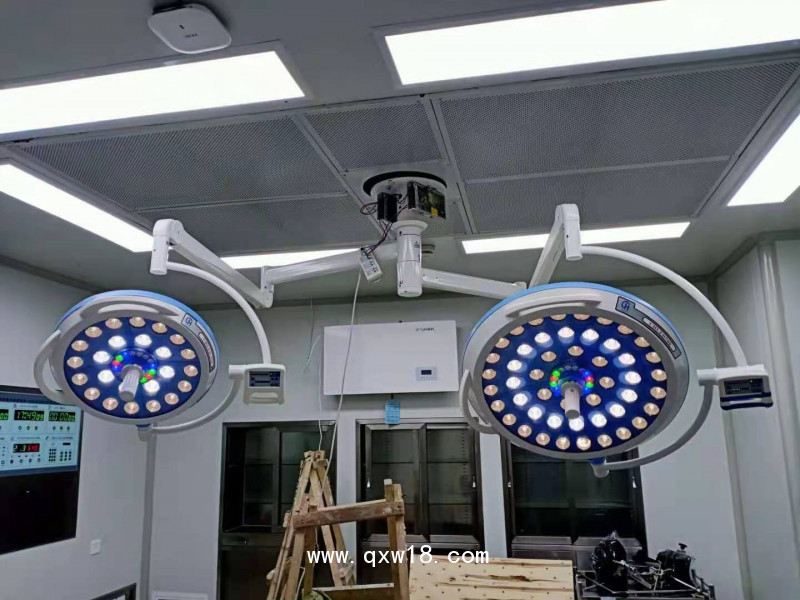 山東辰宏手術床無影燈吊塔吊橋病床消毒機