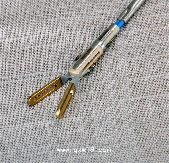 婦科腔鏡器械百克鉗愛(ài)爾博20195-136