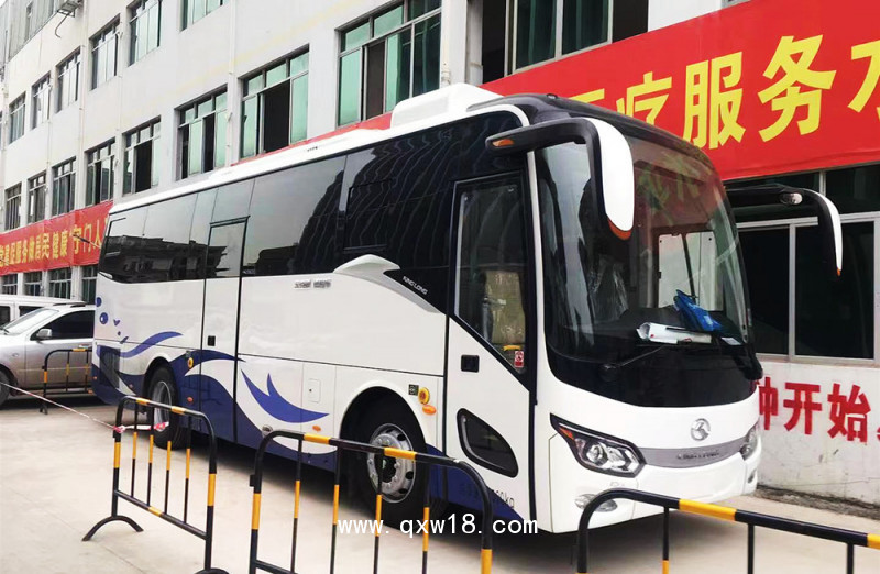 艾克瑞移動牙科車-口腔醫療車-牙科診療車