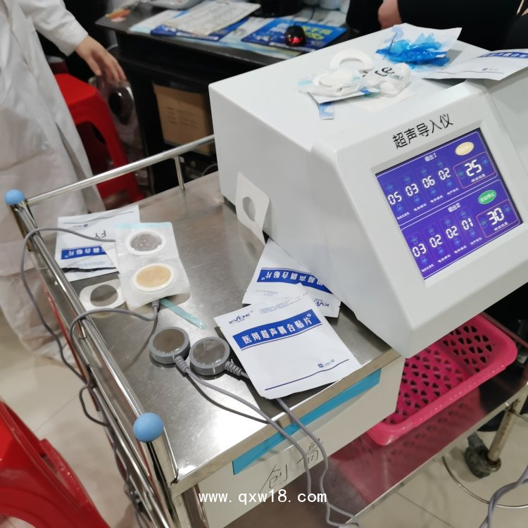 超聲電導透藥儀廠 超聲中頻導藥儀 超聲透藥治療儀 源頭工廠