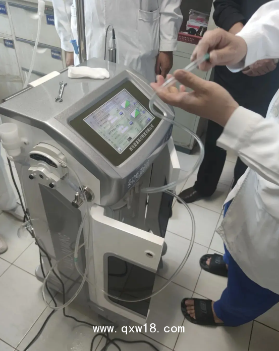 多功能清創機 QC-1D