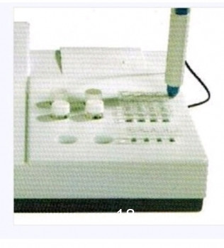 優利特半自動凝血分析儀 URIT-600A